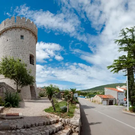Apartamento Guesthouse Stivan Štivan