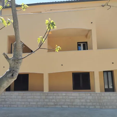 Stivan Appartement *